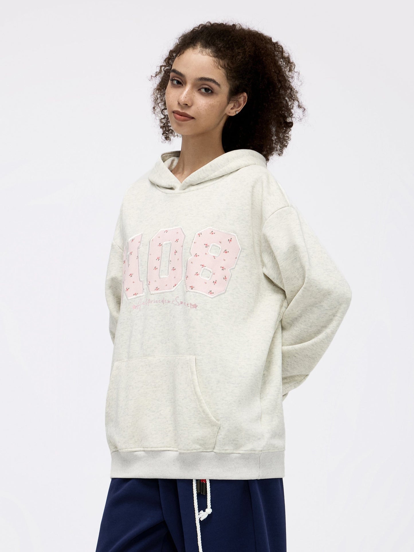 Sudadera con capucha estampada extragrande Aelfric Eden N08