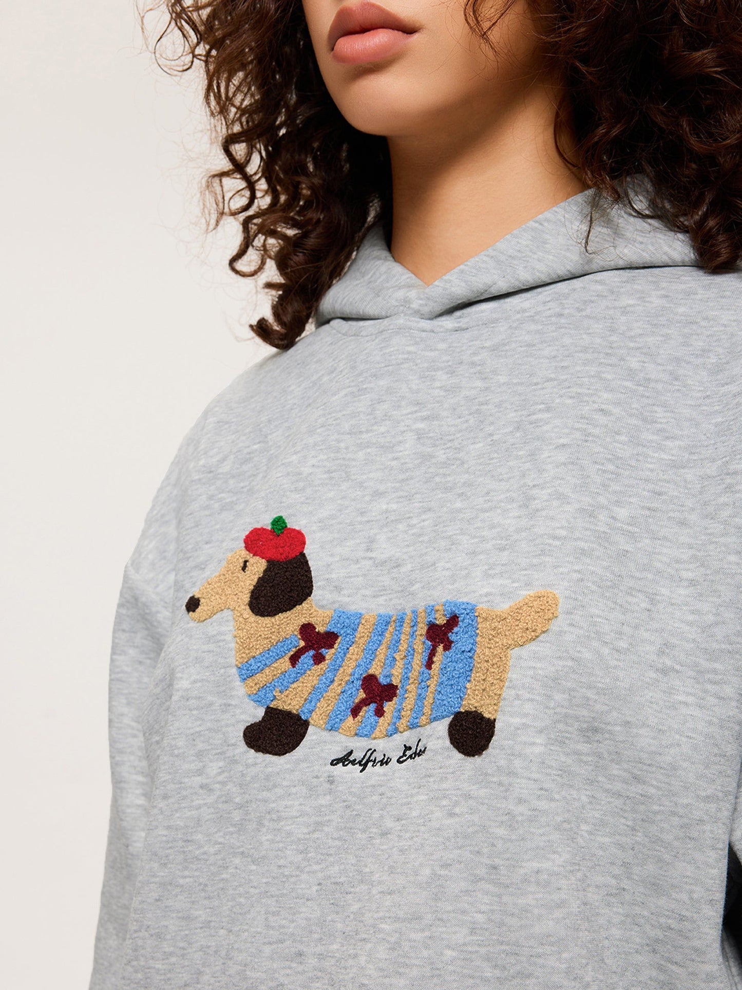 Sweat à capuche Aelfric Eden avec un teckel de dessin animé