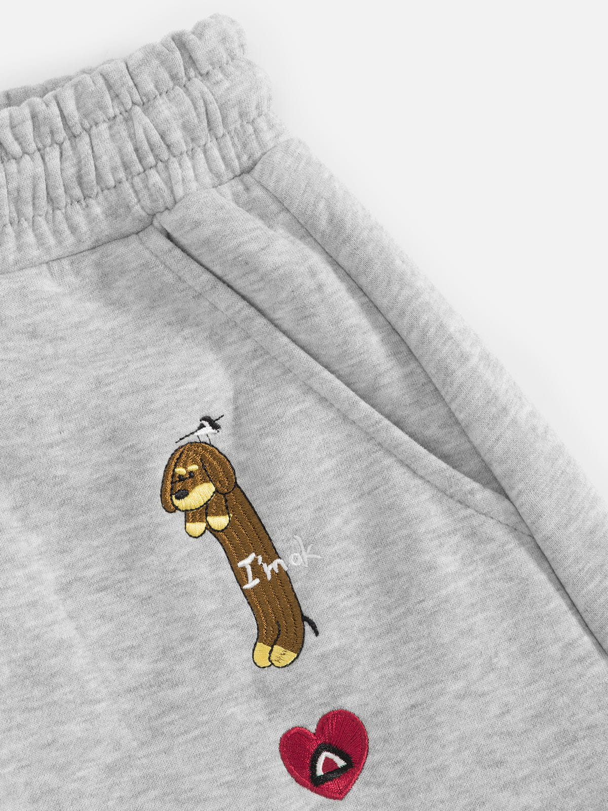 Pantalones deportivos holgados con bordado de perro Aelfric Eden