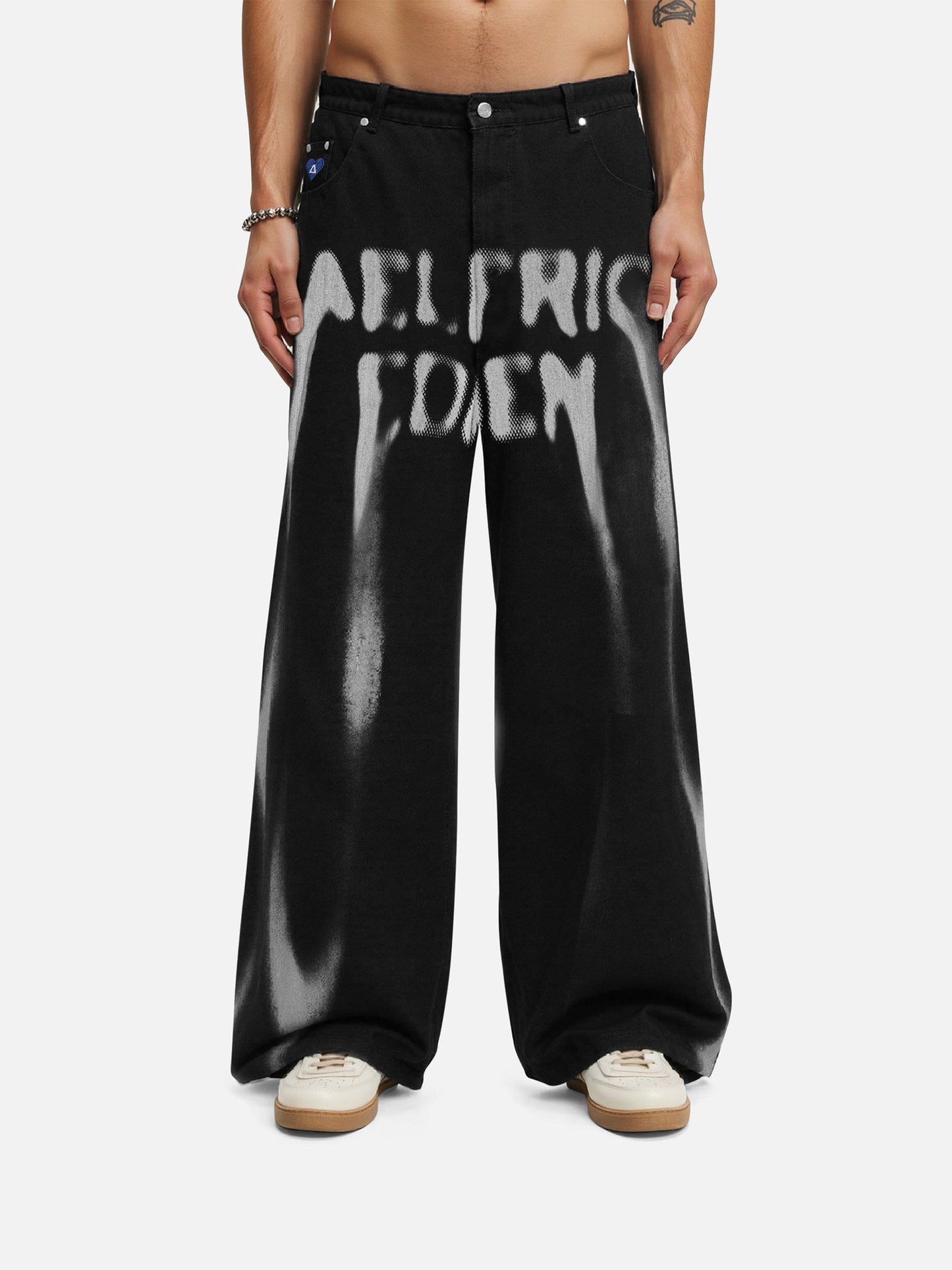 Jeans holgados tipo barril con imagen térmica Aelfric Eden
