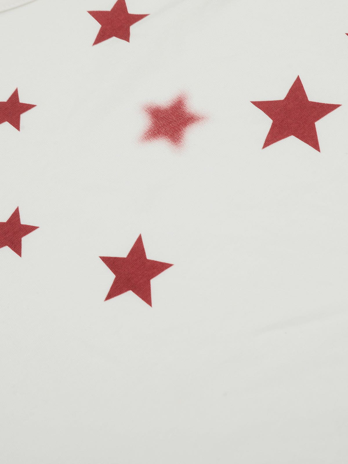 anna.outdoor Star Graphic Off-The-Shoulder Tee