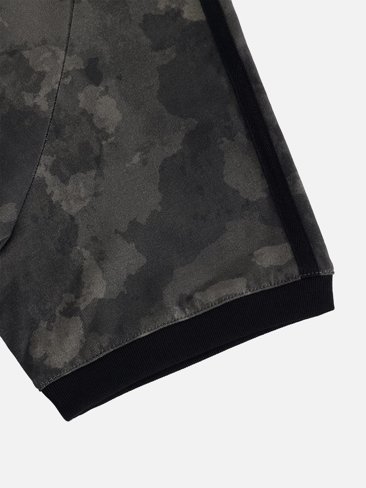 [Pre-Order] Aelfric Eden CAMO Graphic Tee
