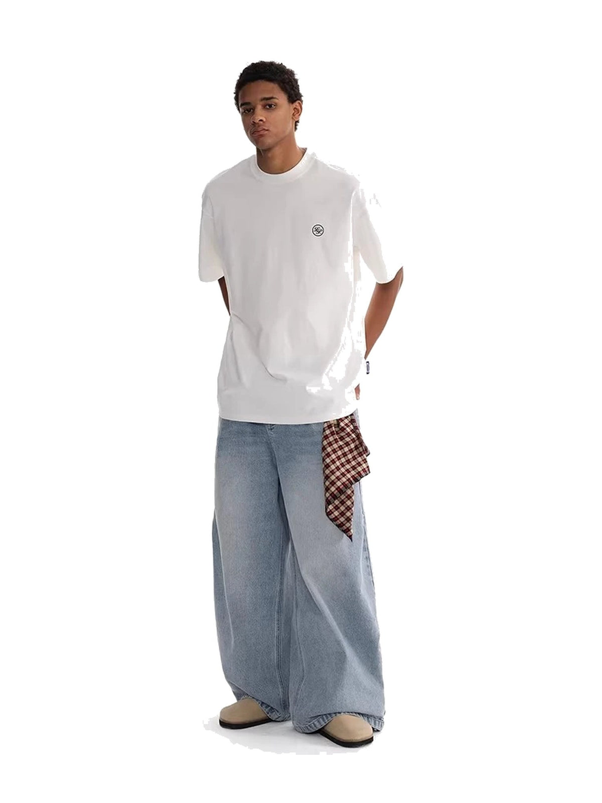 T-Shirt product image 4