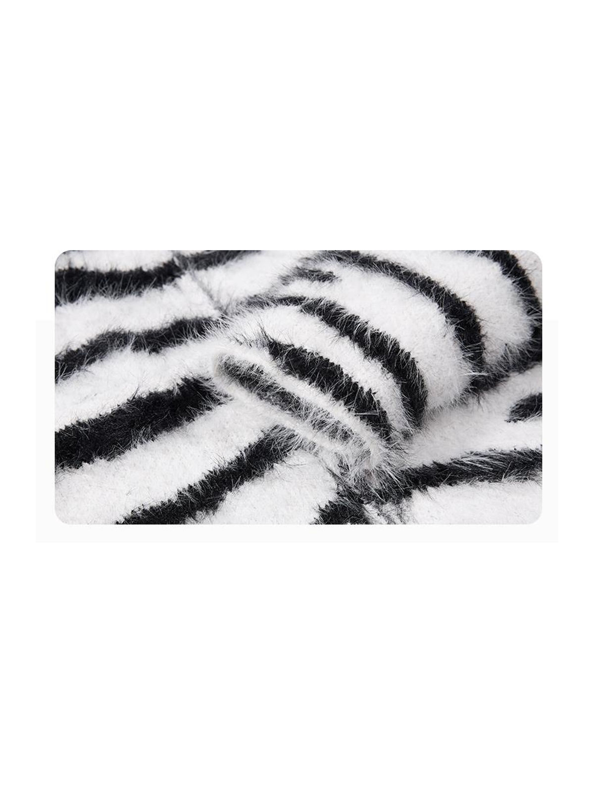 Ace Jolun. Zebra-Pattern Embroidered Knit Hoodie product view 3