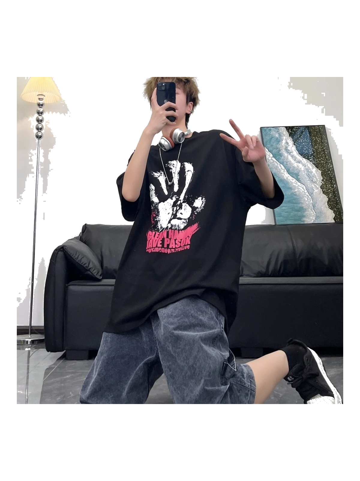 Handprint Graphic Oversized Tee product image 1